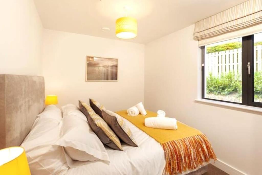 5 Putsborough - Luxury Apartment At Byron Woolacombe, Only 4 Minute Walk To Woolacombe Beach! מראה חיצוני תמונה