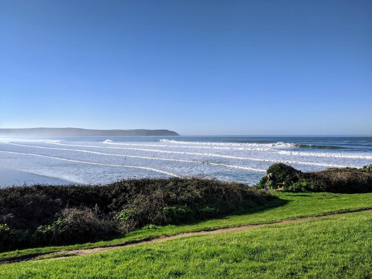 5 Putsborough - Luxury Apartment At Byron Woolacombe, Only 4 Minute Walk To Woolacombe Beach! מראה חיצוני תמונה
