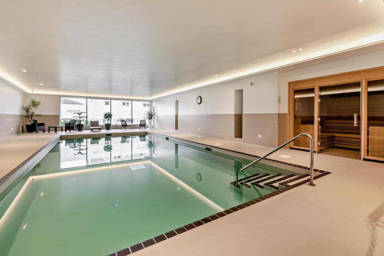 5 Putsborough - Luxury Apartment At Byron Woolacombe, Only 4 Minute Walk To Woolacombe Beach! מראה חיצוני תמונה